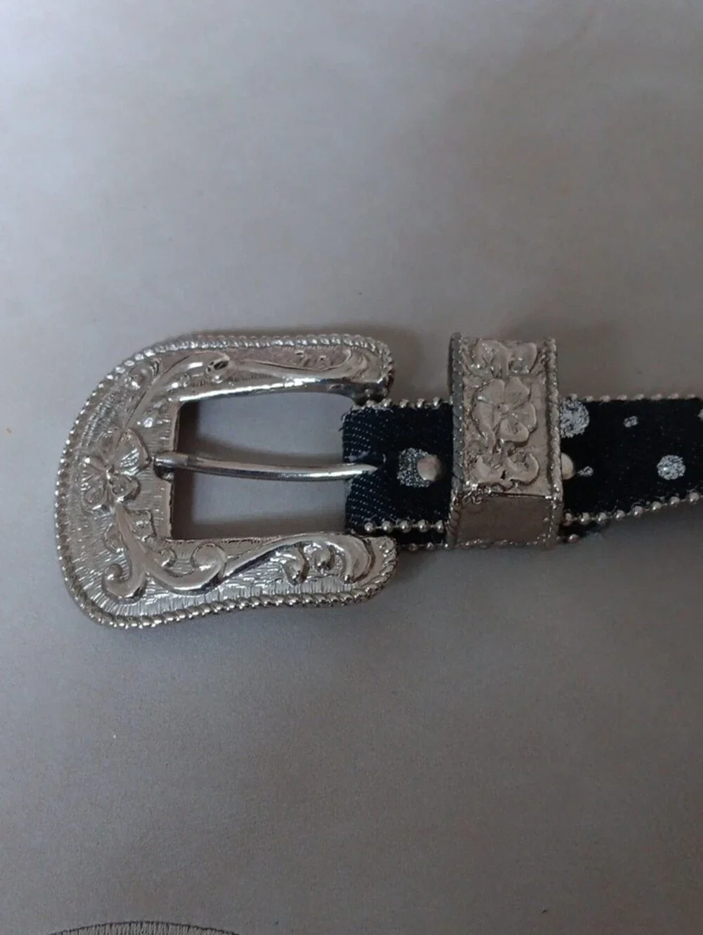 Y2K.Western-Inspired Black Embelished Denim Belt with Silver Floral Buckle